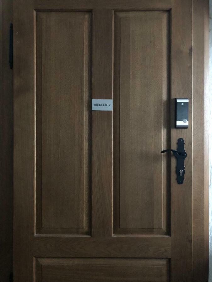 St. Marks Apartment 2 Zagreb Ngoại thất bức ảnh