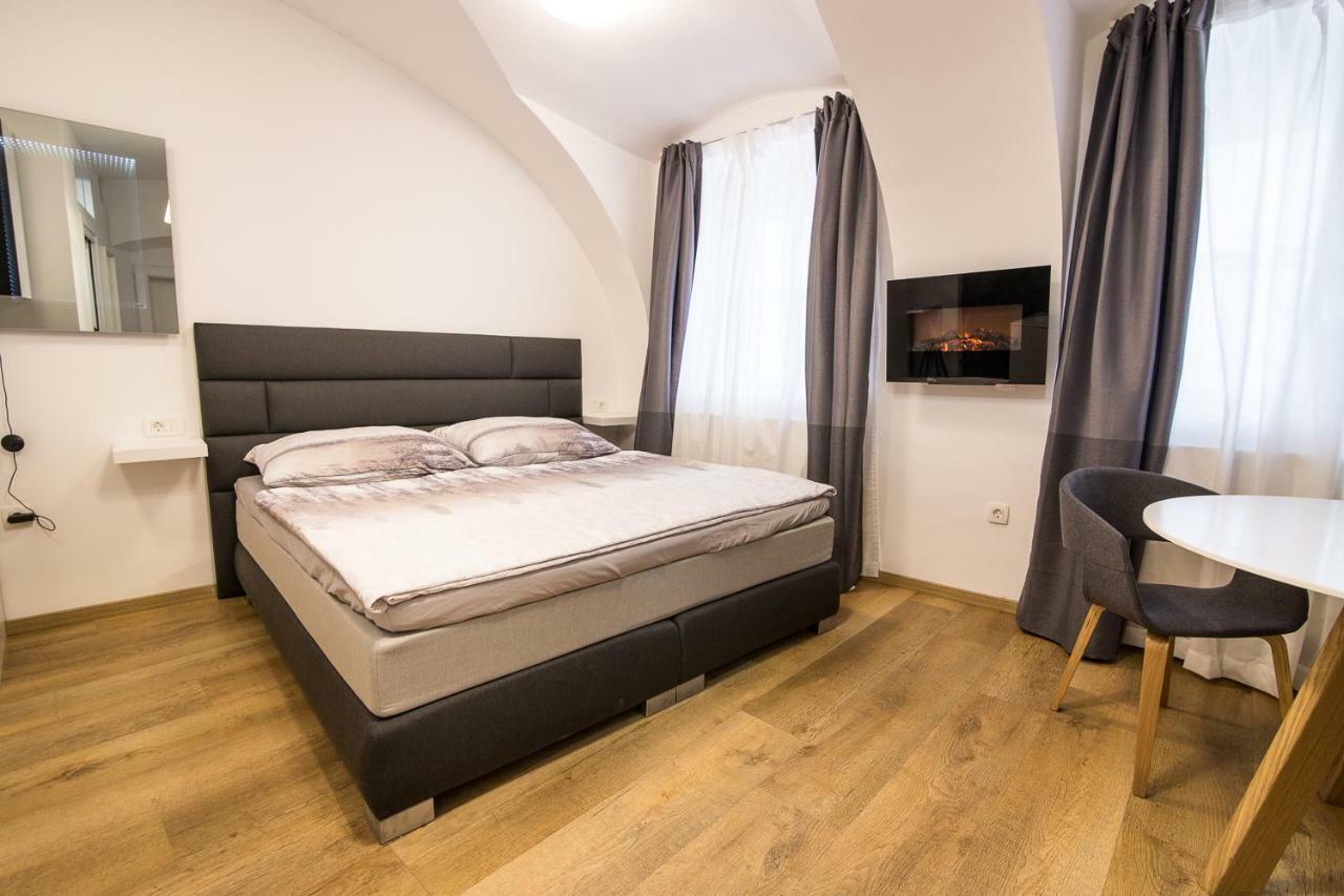 St. Marks Apartment 2 Zagreb Ngoại thất bức ảnh