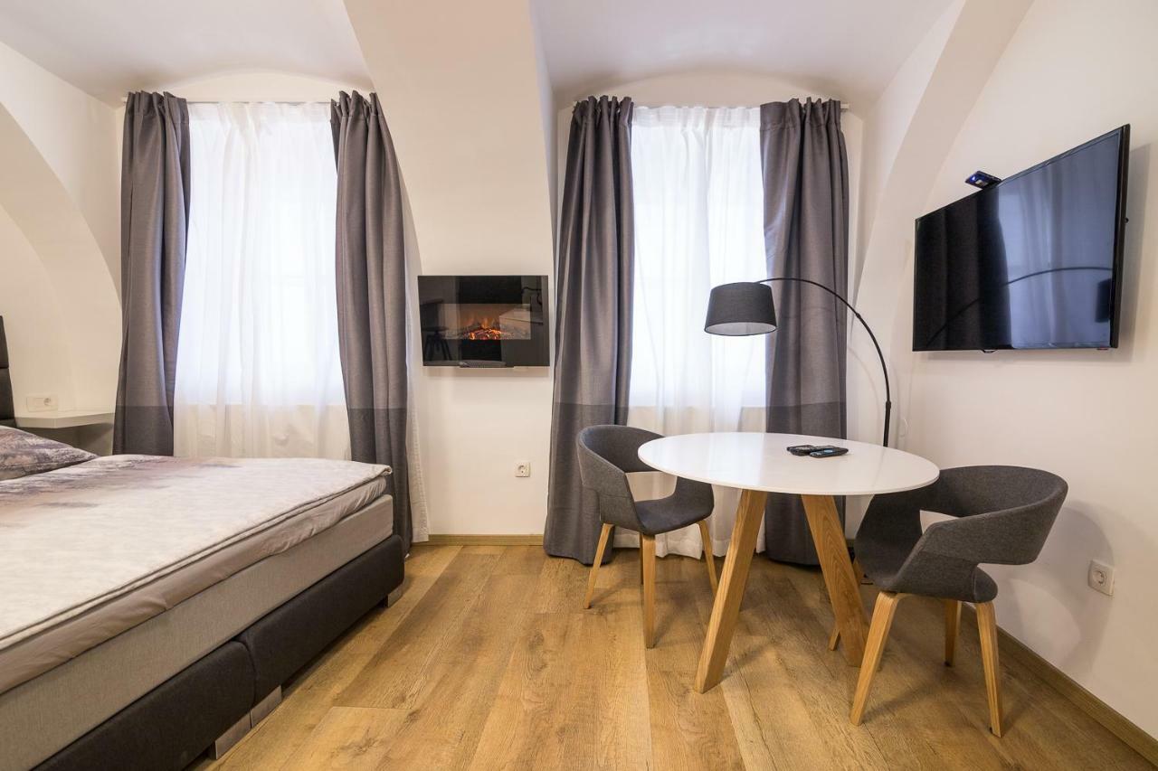St. Marks Apartment 2 Zagreb Ngoại thất bức ảnh